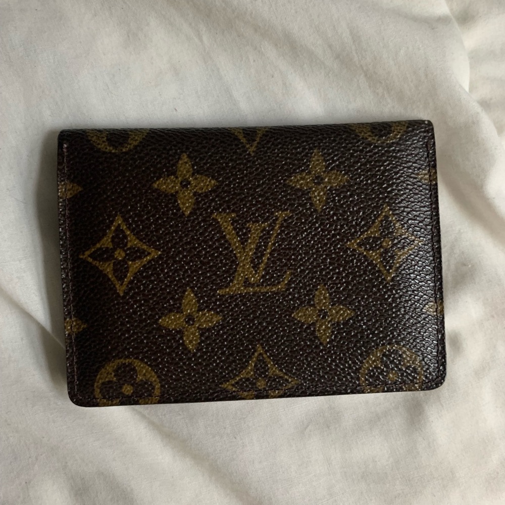 Louis Vuitton bifold card holder/ wallet